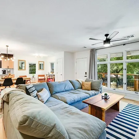 Villa Wake Point